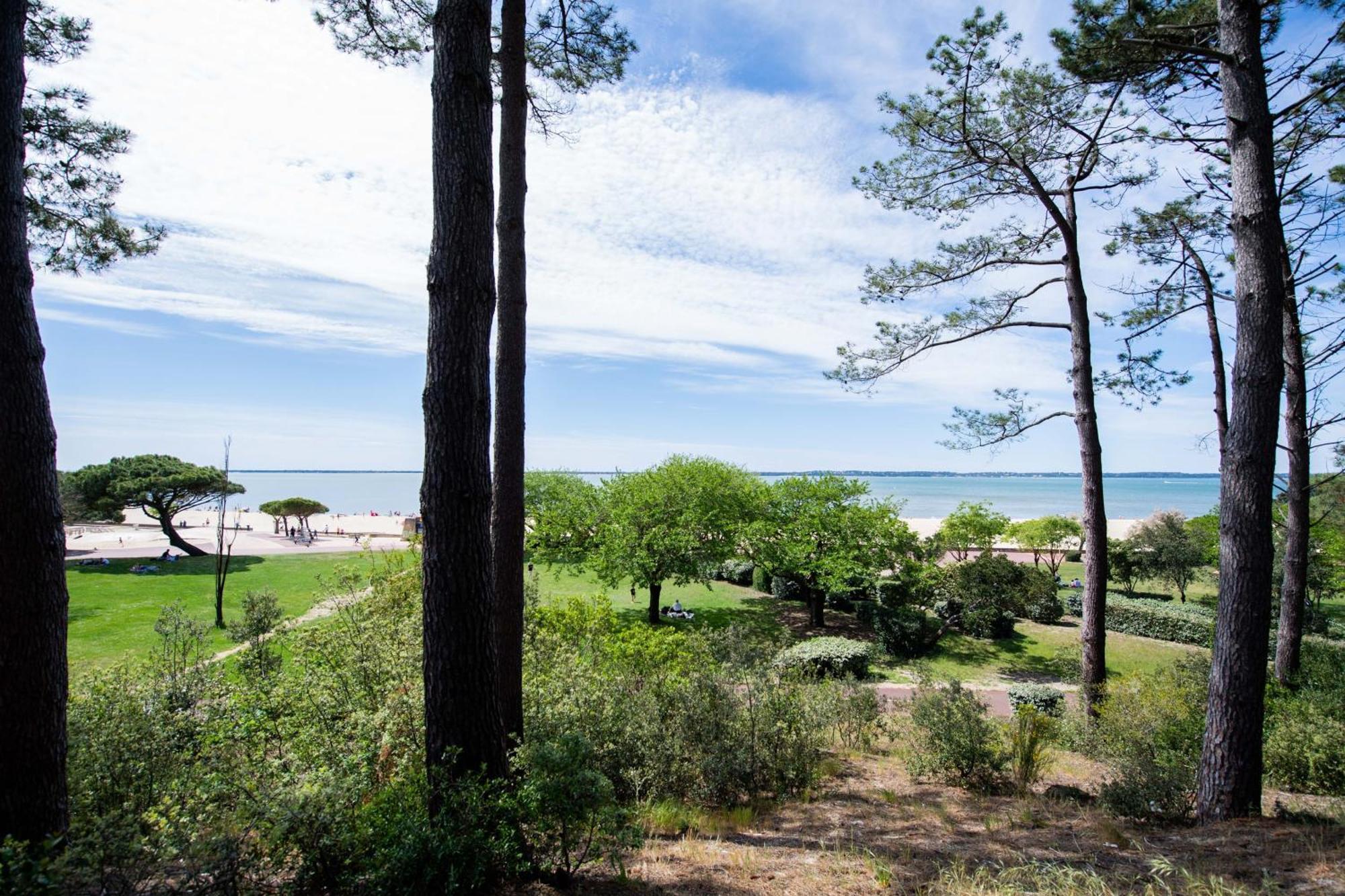 Villa Spacieuse A Arcachon, Proche Plages, Jardin Exterior photo